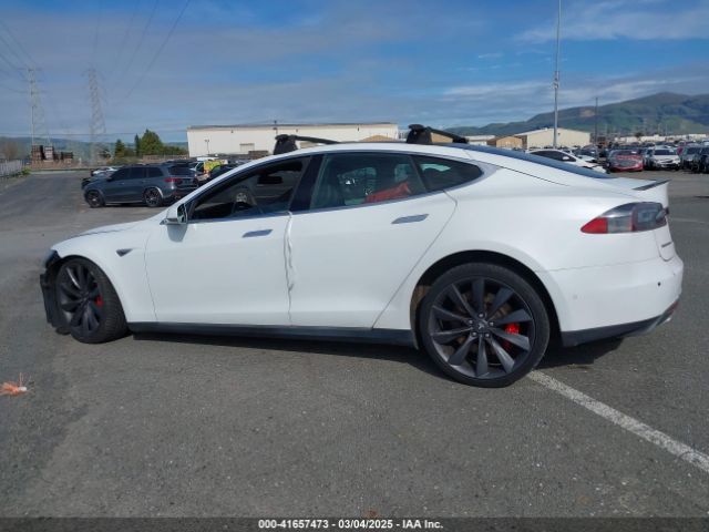 5YJSA1H4XFF081215 Tesla Model S 85d/p85d