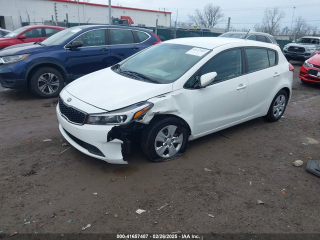 KNAFK5A81J5773163 KIA FORTE LX