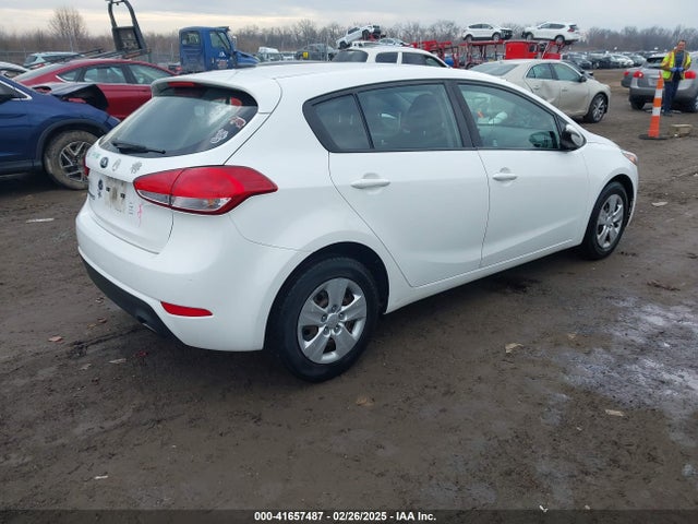 KNAFK5A81J5773163 KIA FORTE LX