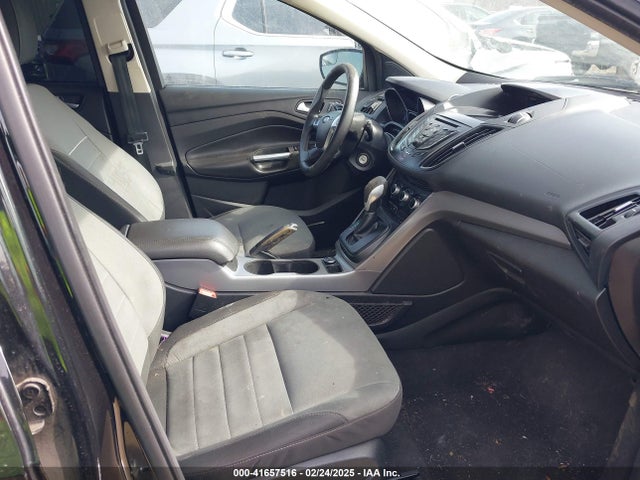1FMCU9GX8FUB65137 Ford ESCAPE SE