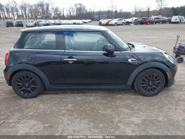 WMWXP5C51J2G63811 Mini Hardtop Cooper/oxford Edition