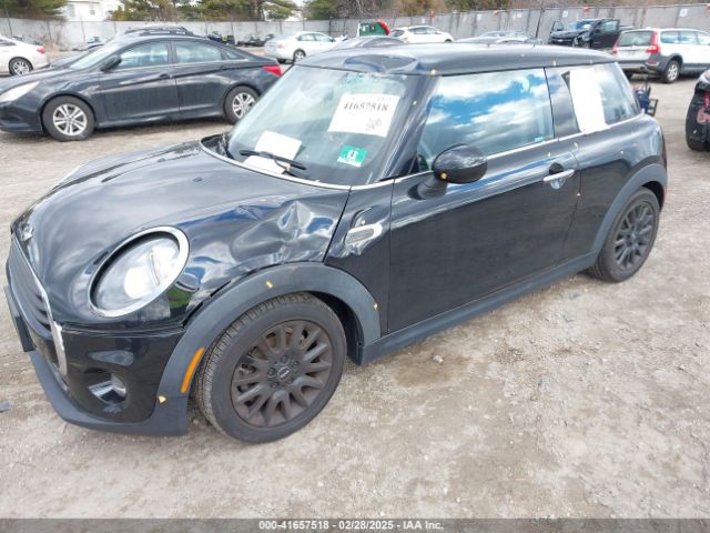 2018 MINI HARDTOP WMWXP5C51J2G63811 Photo 1