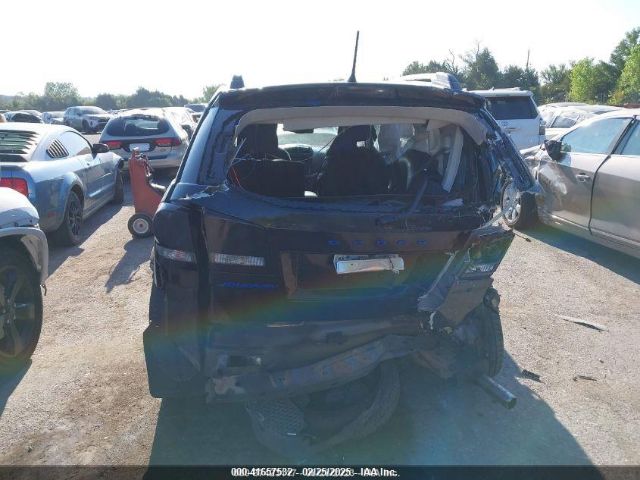 3C4PDCGB3HT556975 Dodge Journey Crossroad Plus