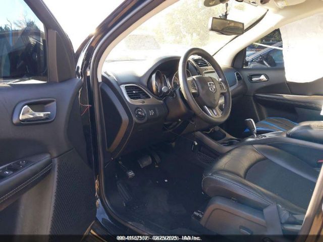3C4PDCGB3HT556975 Dodge Journey Crossroad Plus