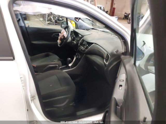 2020 CHEVROLET TRAX KL7CJNSB8LB057381 Photo 4