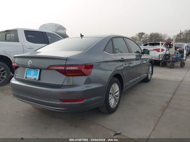 3VWN57BU1KM259559 Volkswagen Jetta 1.4t S