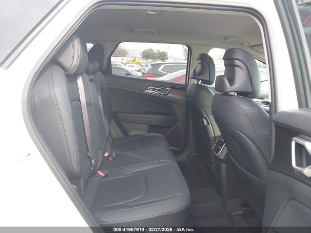 KNDPVCAGXP7107023 KIA Sportage Hybrid Ex