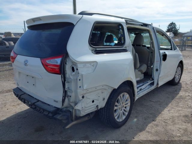 5TDYZ3DC5HS855137 Toyota Sienna Xle 8 Passenger