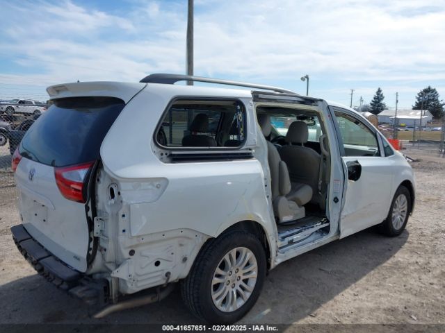 5TDYZ3DC5HS855137 Toyota Sienna Xle 8 Passenger
