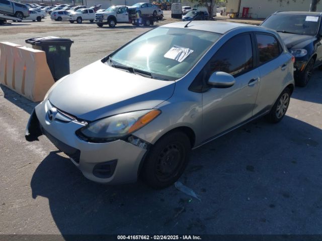 JM1DE1KZ5E0182774 Mazda Mazda2 Sport