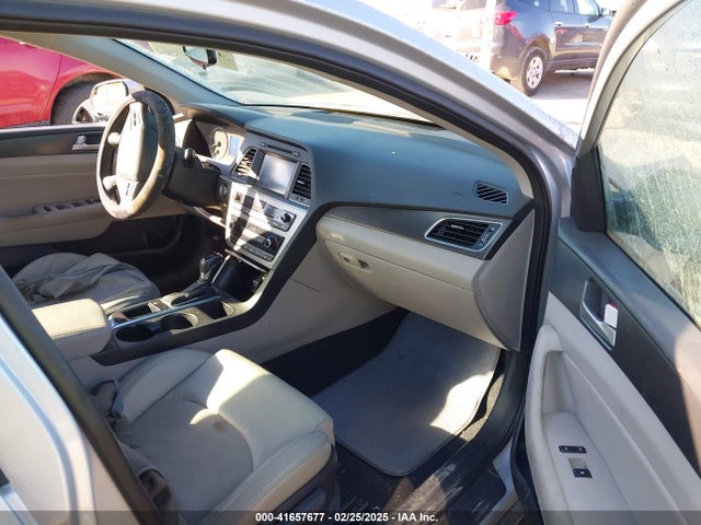 5NPE34AF8HH452557 Hyundai Sonata Sport