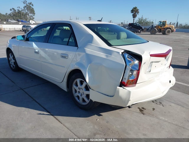 2005 CADILLAC CTS 1G6DP567350152234 Photo 2