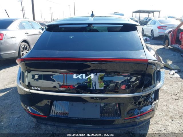 KNDC34LA7P5117927 KIA Ev6 Wind