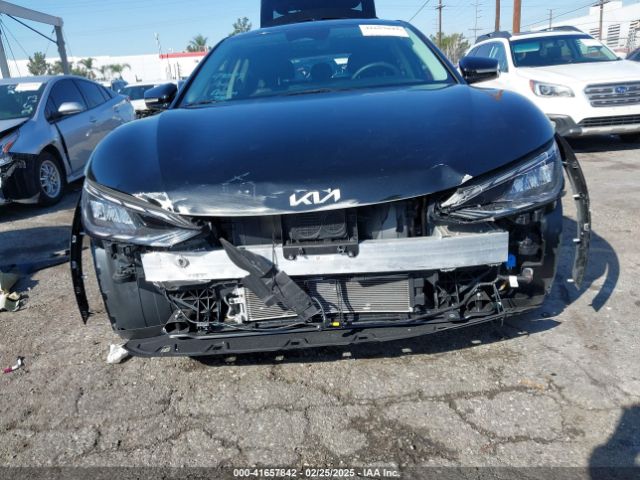 KNDC34LA7P5117927 KIA Ev6 Wind