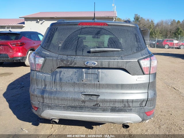 1FMCU0GD7JUA61460 Ford ESCAPE SE