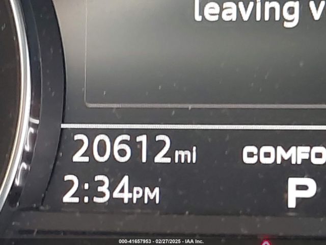 WAUENCF55JA102219 Audi A5 2.0t Premium