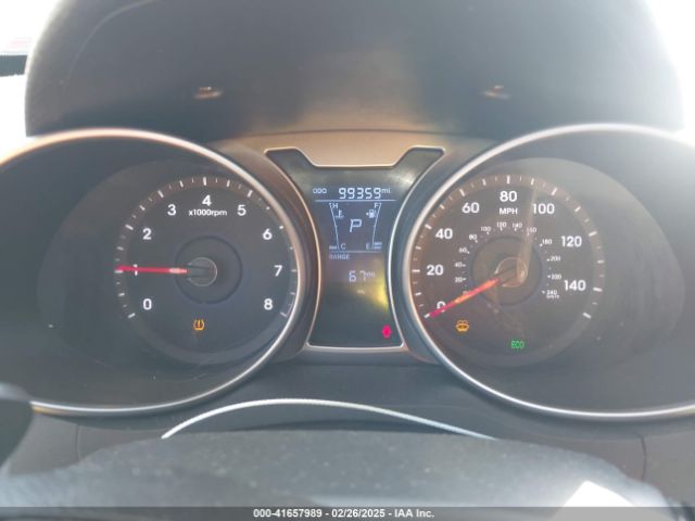 KMHTC6AD0FU218607 Hyundai Veloster Flex
