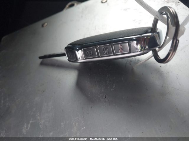 3KPF24AD7ME268764 KIA Forte Lxs