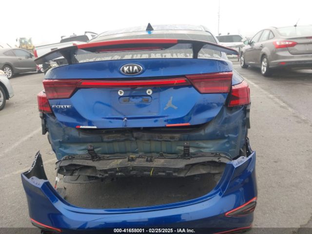 3KPF24AD7ME268764 KIA Forte Lxs
