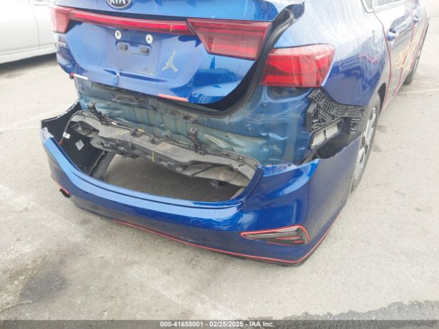 3KPF24AD7ME268764 KIA Forte Lxs