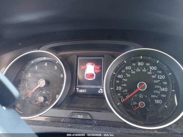 3VW4T7AU9GM059328 Volkswagen Golf Gti S 4-door