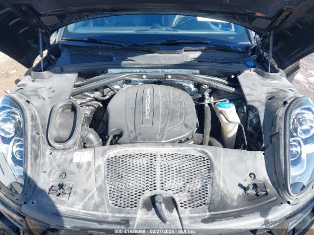 2017 PORSCHE MACAN WP1AA2A59HLB04390 Photo 9