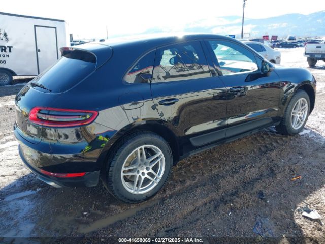 2017 PORSCHE MACAN WP1AA2A59HLB04390 Photo 3