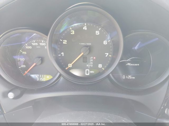 2017 PORSCHE MACAN WP1AA2A59HLB04390 Photo 6