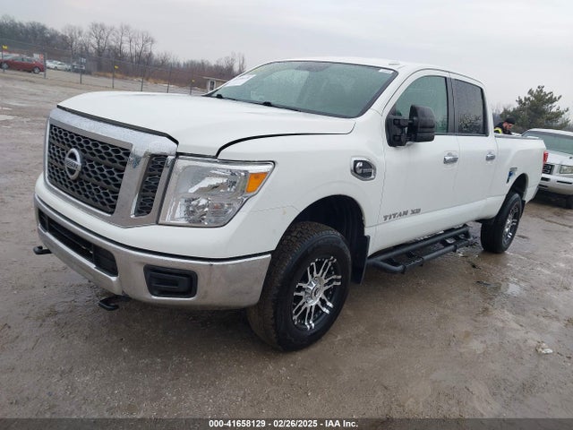 1N6BA1F33HN530875 Nissan Titan Xd Sv Diesel