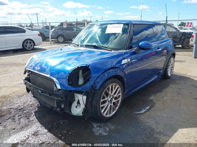 2012 MINI COOPER WMWSU3C55CT260643 Photo 1