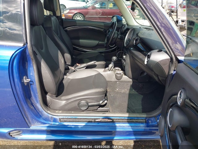 2012 MINI COOPER WMWSU3C55CT260643 Photo 4
