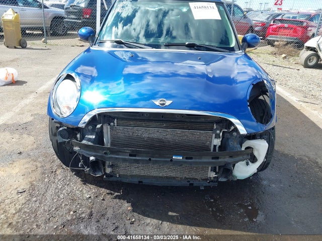 2012 MINI COOPER WMWSU3C55CT260643 Photo 5