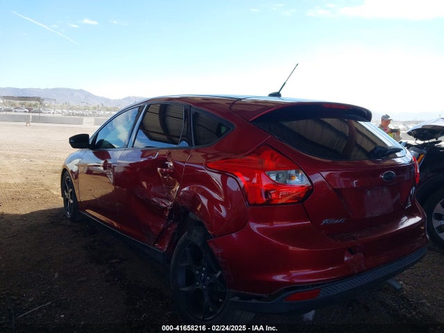 1FADP3K20EL444116 Ford FOCUS SE