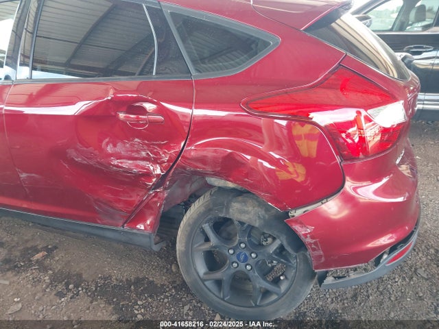 1FADP3K20EL444116 Ford FOCUS SE