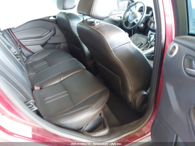 1FADP3K20EL444116 Ford FOCUS SE