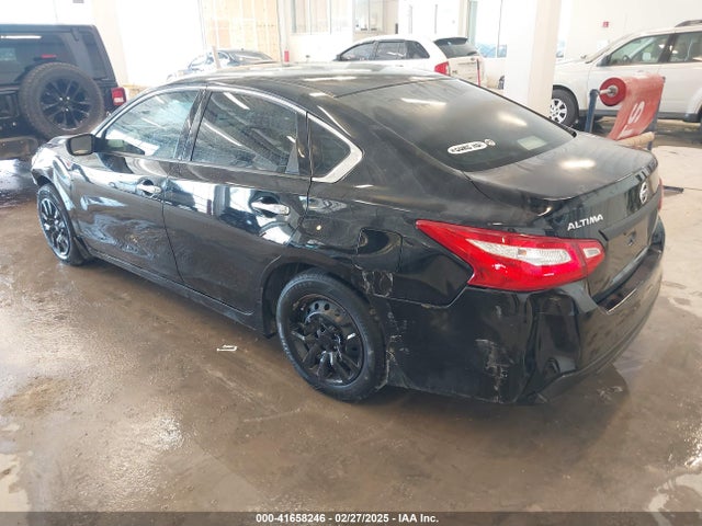 1N4AL3AP8HC243368 Nissan Altima 2.5 S