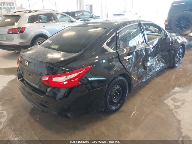 1N4AL3AP8HC243368 Nissan Altima 2.5 S