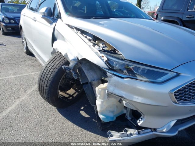 3FA6P0SU8KR216158 Ford Fusion Energi Titanium