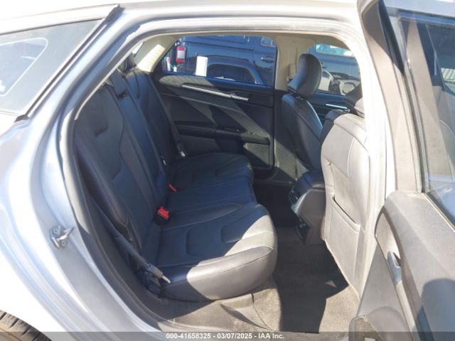 3FA6P0SU8KR216158 Ford Fusion Energi Titanium