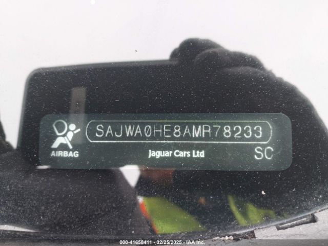 2010 JAGUAR XF SAJWA0HE8AMR78233 Photo 8