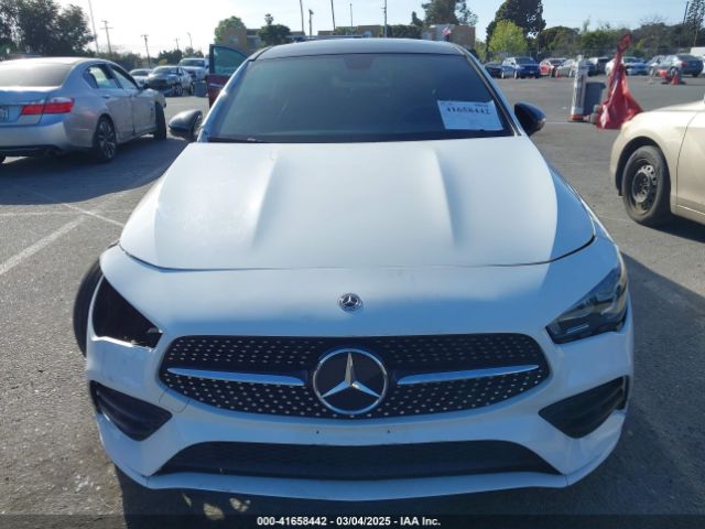W1K5J4GB2NN318946 Mercedes-Benz m260