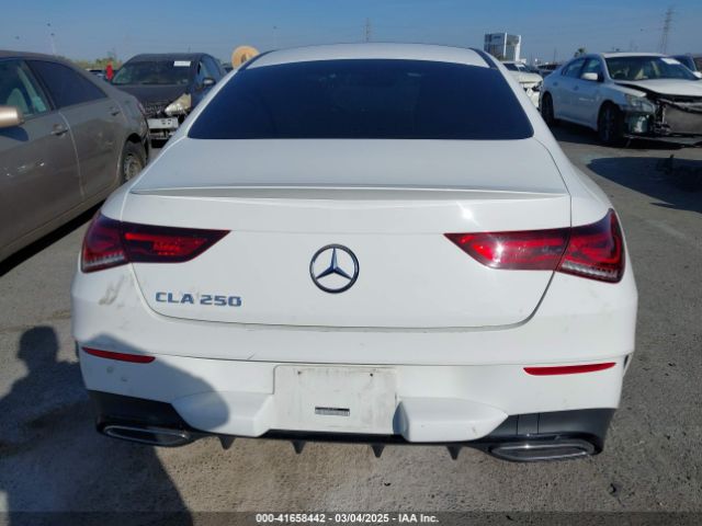 W1K5J4GB2NN318946 Mercedes-Benz m260