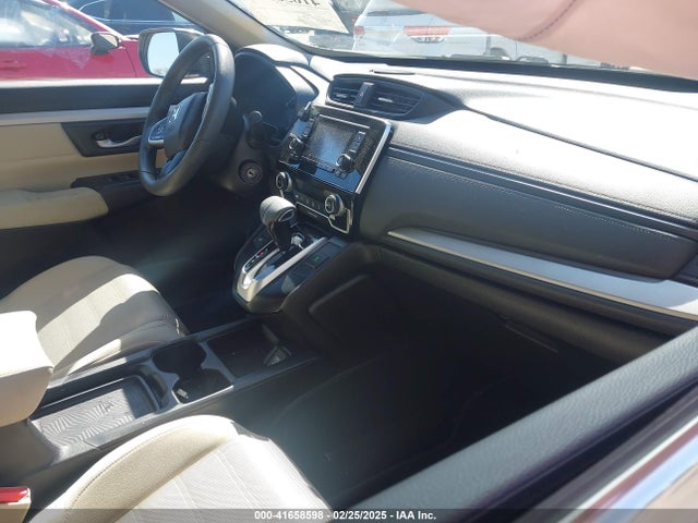 2HKRW5H38JH418358 Honda CR-V LX