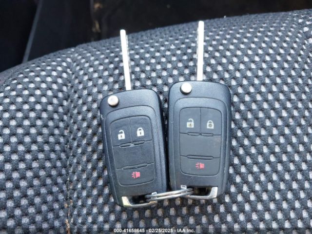 2GNALBEK8H1558378 Chevrolet EQUINOX LS