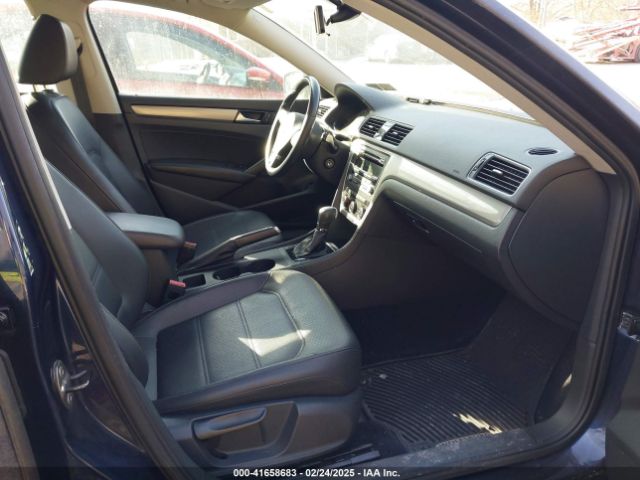 1VWAT7A30EC041485 Volkswagen Passat 1.8t Wolfsburg Edition