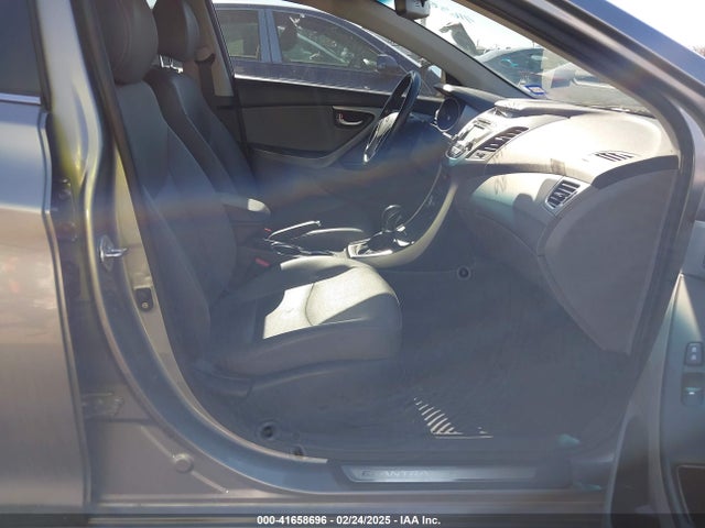 KMHDH4AE0GU523528 Hyundai Elantra Limited
