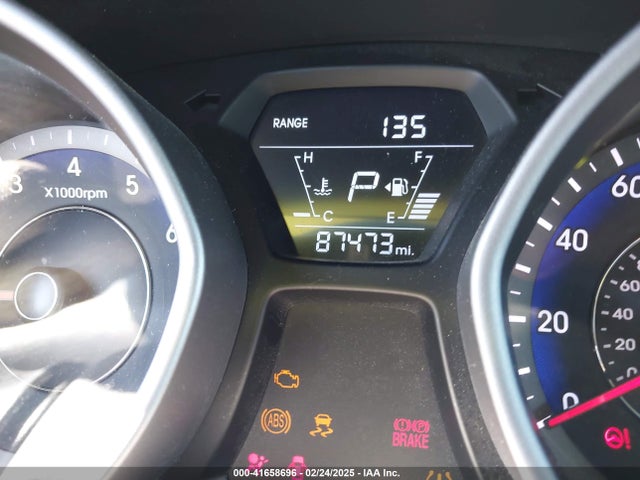 KMHDH4AE0GU523528 Hyundai Elantra Limited