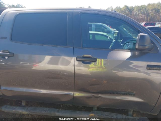 5TFDW5F14KX788952 Toyota Tundra Sr5 5.7l V8