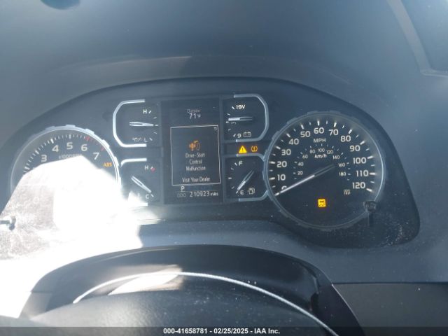 5TFDW5F14KX788952 Toyota Tundra Sr5 5.7l V8