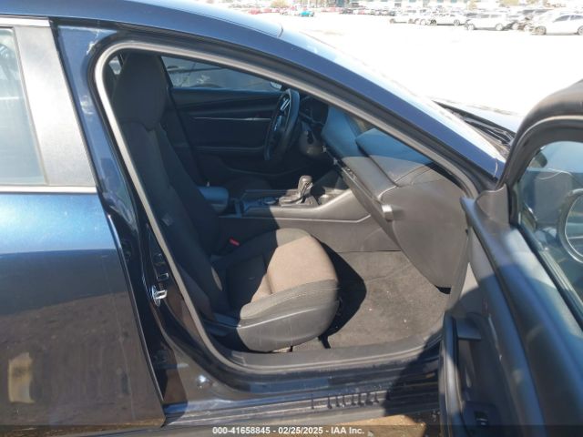 JM1BPABL8K1109756 Mazda MAZDA3